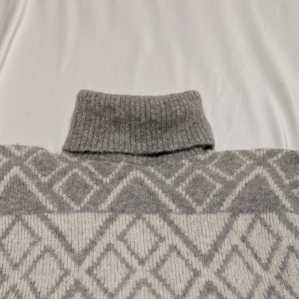 Wool Sweater - Picture 10 of 14